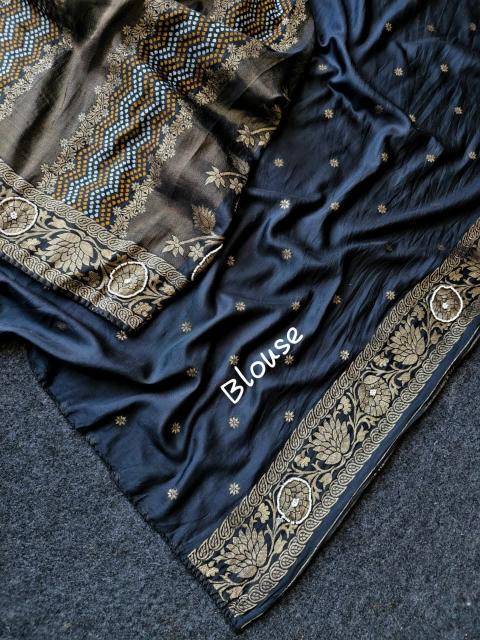 Akshara exquisite elegance Saree supplier in Delhi